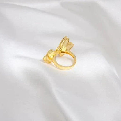 ¡®Aura Jewels¡¯LUCKY BETWEEN THE FINGER RING