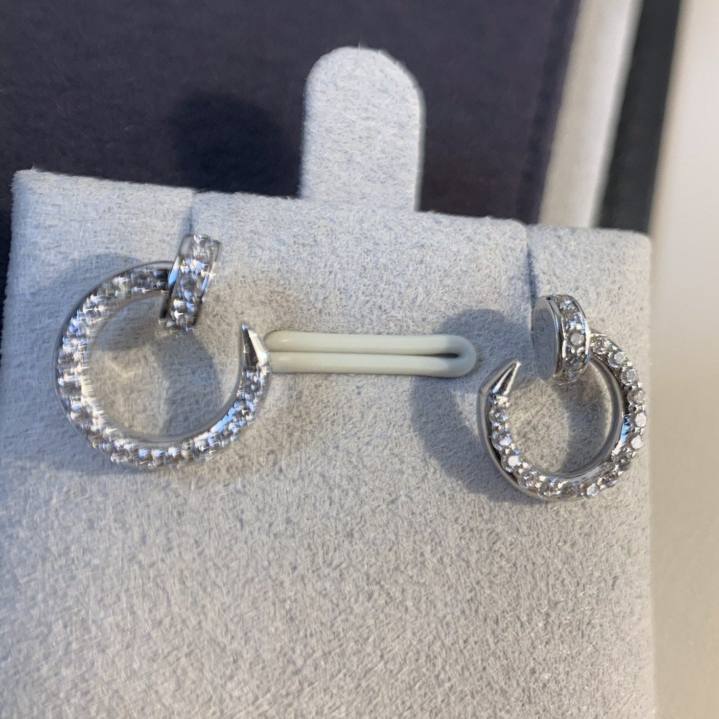 ¡®Aura Jewels¡¯JUSTE EARRINGS SILVER DIAMONDS