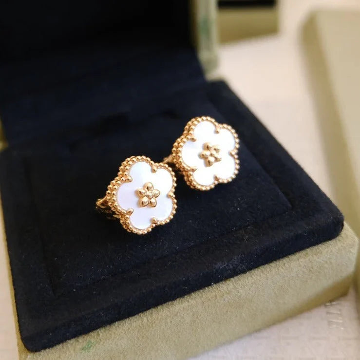 [Aura Jewels]LUCKY WHITE MOP EARRINGS