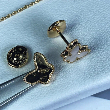 ¡®Aura Jewels¡¯SWEET BUTTERFLY MOP EARSTUDS