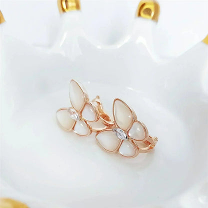 ¡®Aura Jewels¡¯BUTTERFLY MOP DIAMOND EARRINGS
