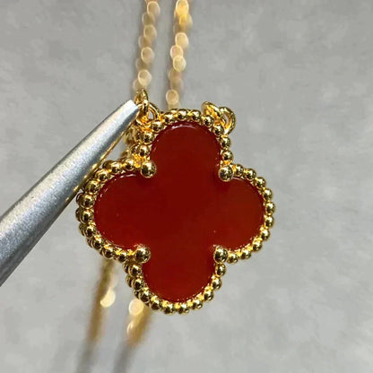 ¡®Aura Jewels¡¯CLOVER 15MM CARNELIAN SINGLE FLOWER NECKLACE