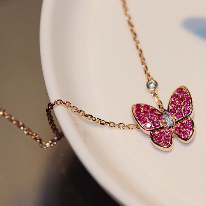 ¡®Aura Jewels¡¯BUTTERFLY RED DIAMOND ROSE GOLD NECKLACE