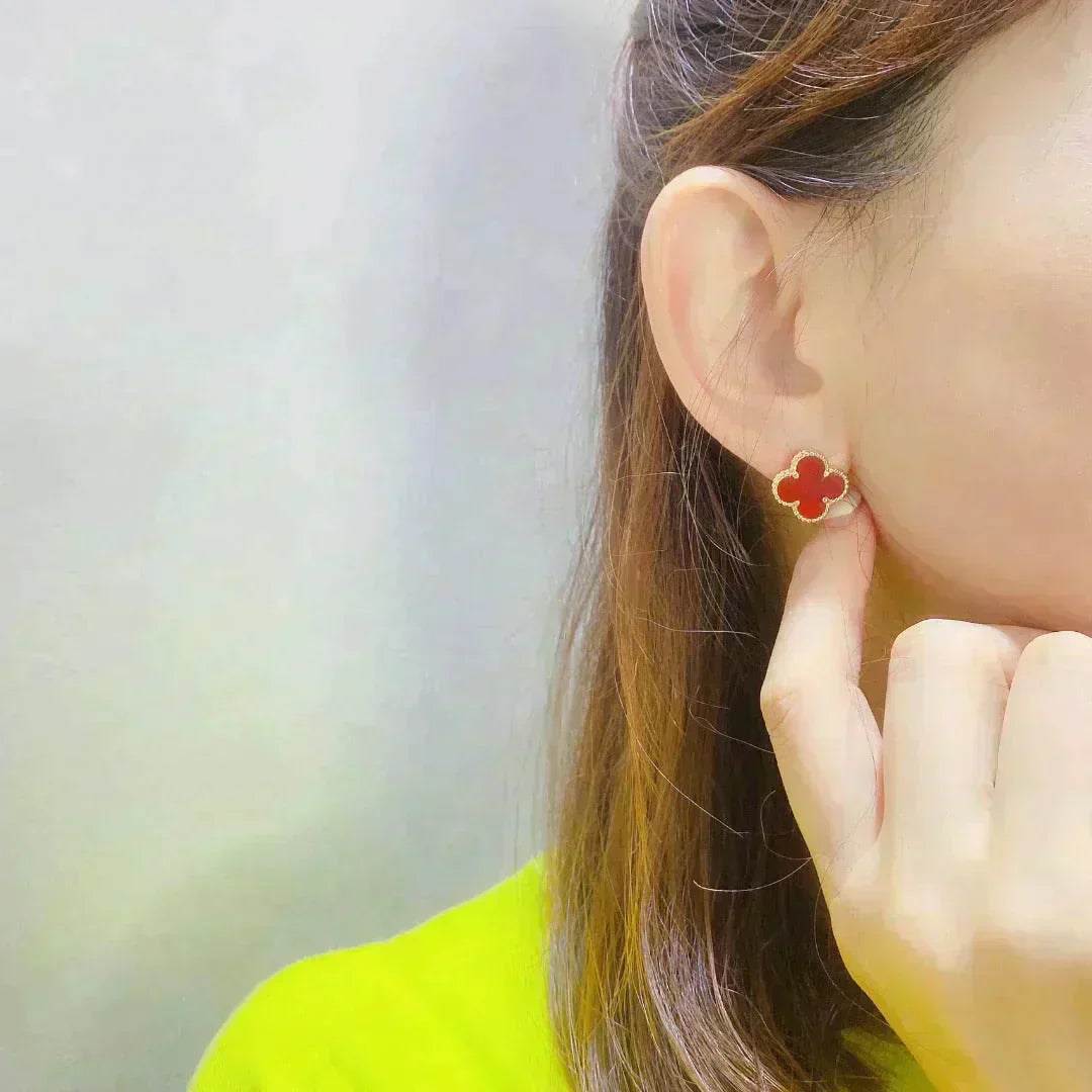 ¡®Aura Jewels¡¯CLOVER MEDIUM 1 MOTIFS CARNELIAN  EARRINGS