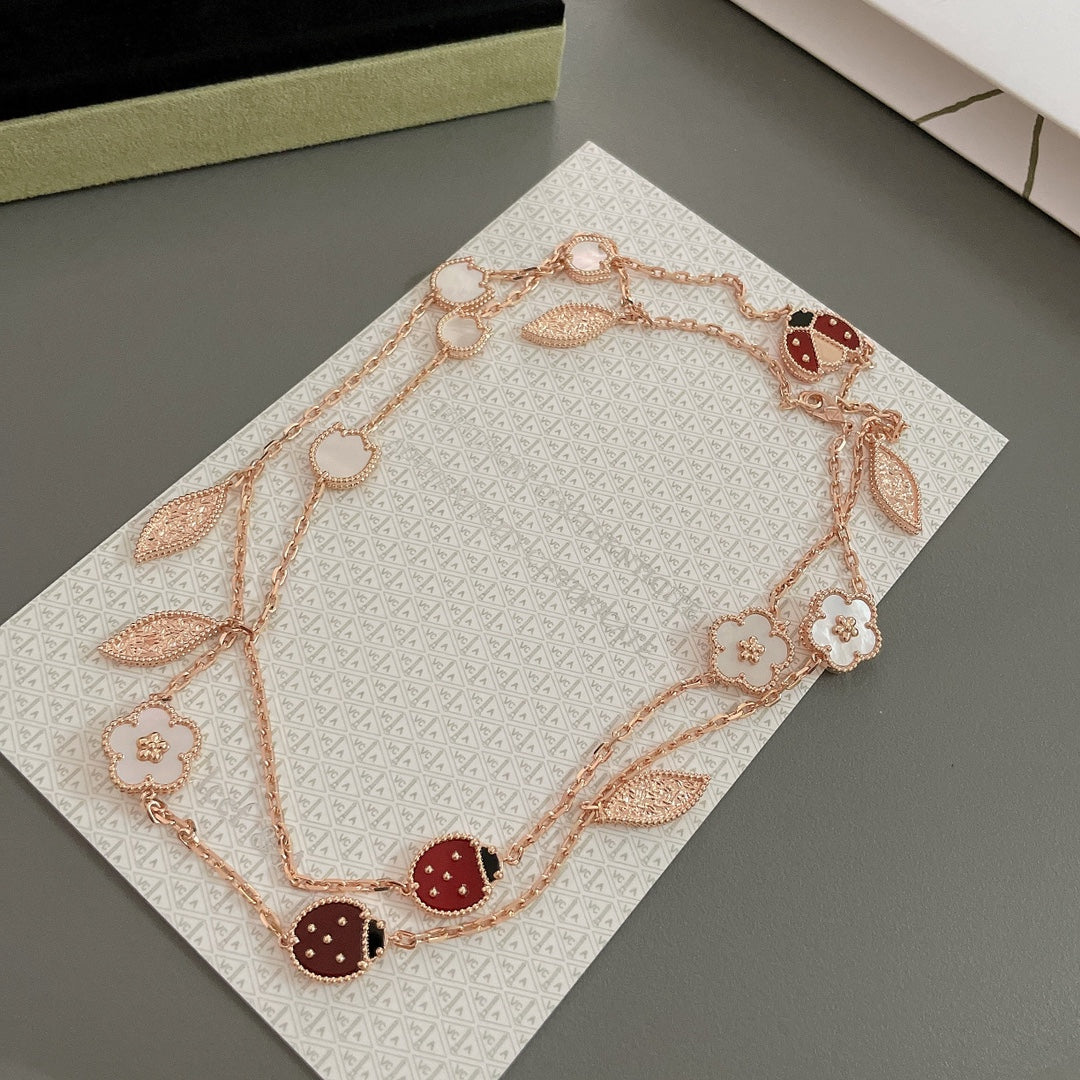 ¡®Aura Jewels¡¯LUCKY SPRING 15 MOTIFS ROSE GOLD NECKLACE