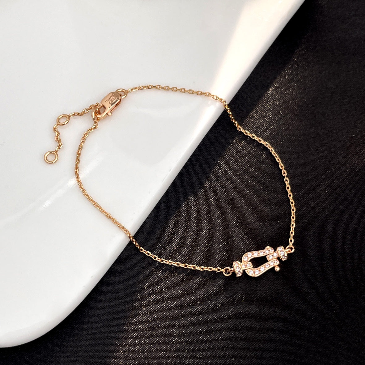 ¡®Aura Jewels¡¯FORCE 10 FULL DIAMOND BUCKLE CHAIN LINK MINI MODEL