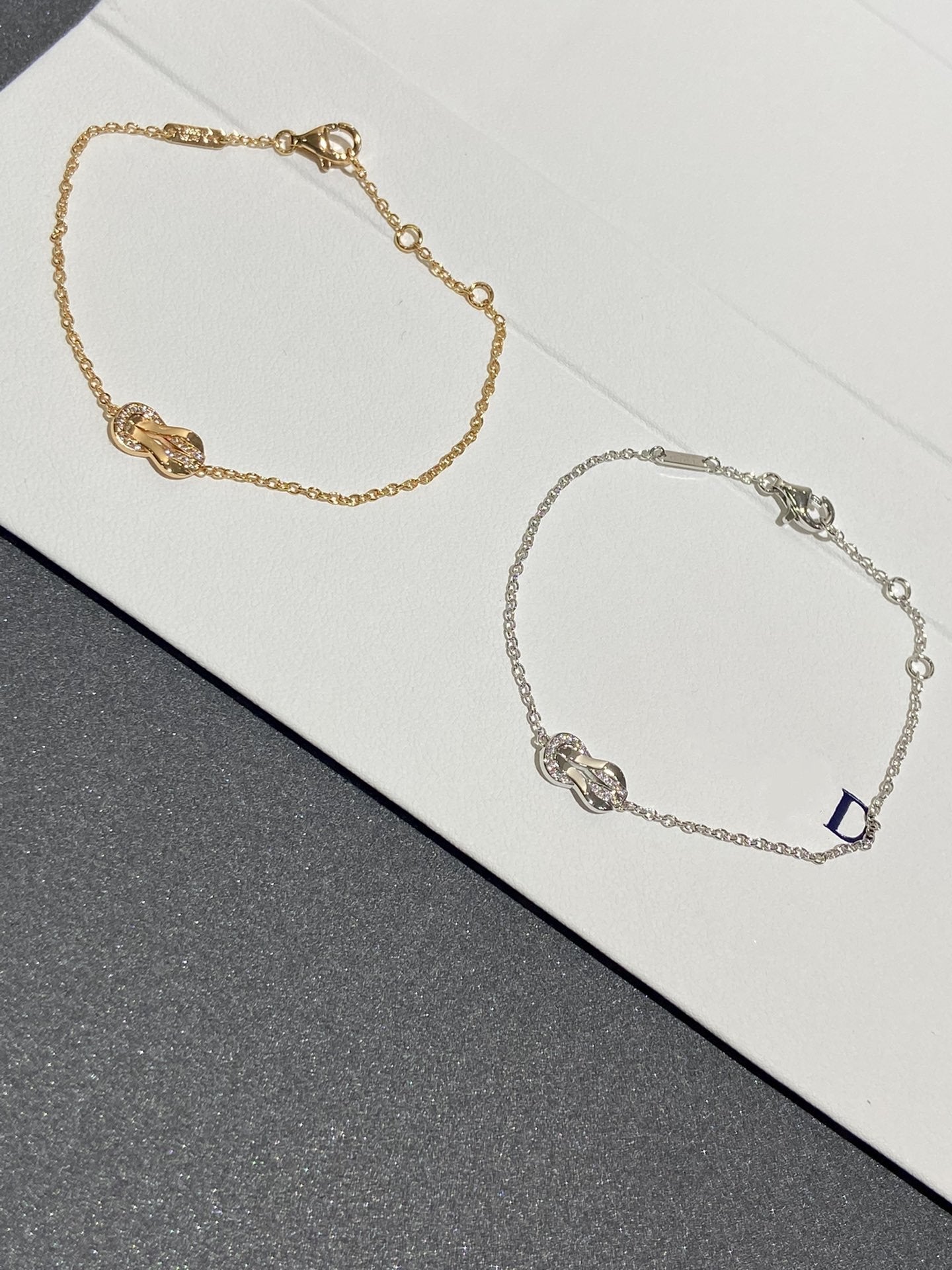 ¡®Aura Jewels¡¯CHANCE INFINIE DIAMOND BRACELET