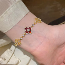 [Aura Jewels] CLOVER 5 MOTIF PINK BLUE RED WHITE BRACELET