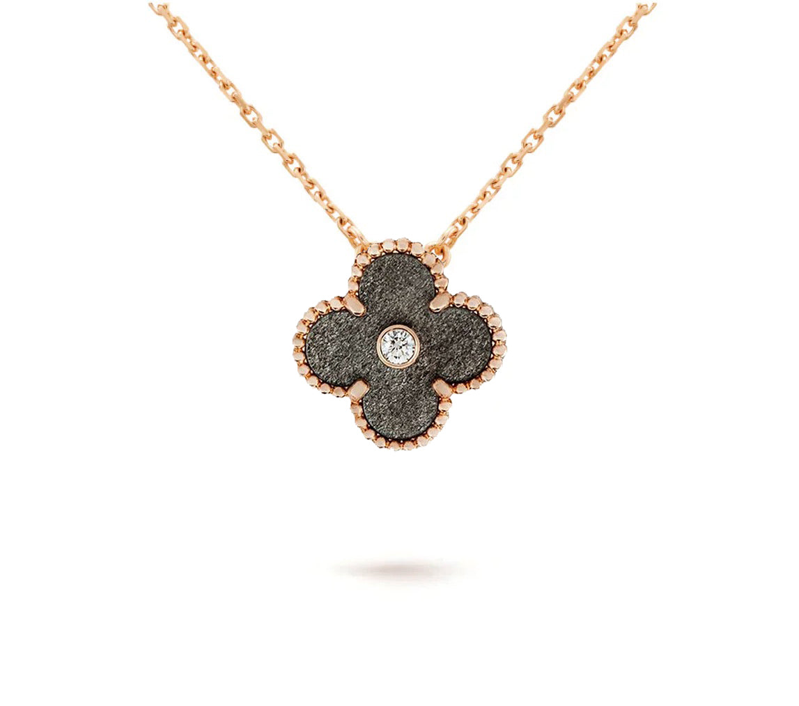 ¡®Aura Jewels¡¯CHRISTMAS LIMITED EDITION NECKLACE COLLECTION