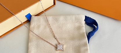 ¡®Aura Jewels¡ Color Blossom BB Star