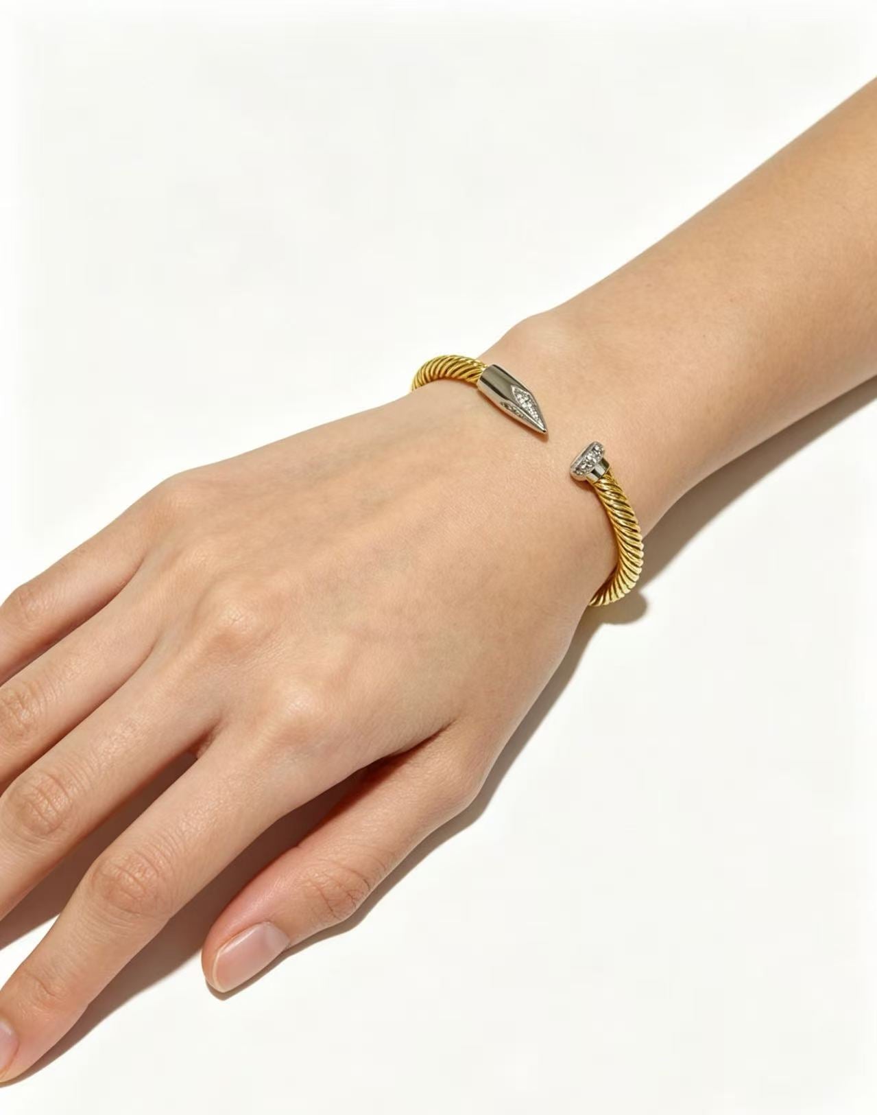 [Aura Jewels]Open threaded nail bracelet