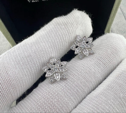 [Aura Jewels] Full Diamond Hollow Lotus Necklace Set