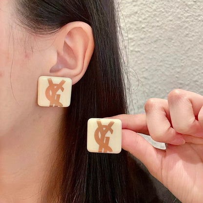 [Aura Jewels]Classic Letter Earrings