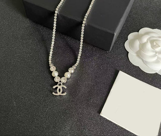 [Aura Jewels]Double C Necklace with Pearls & Cubic Zirconia