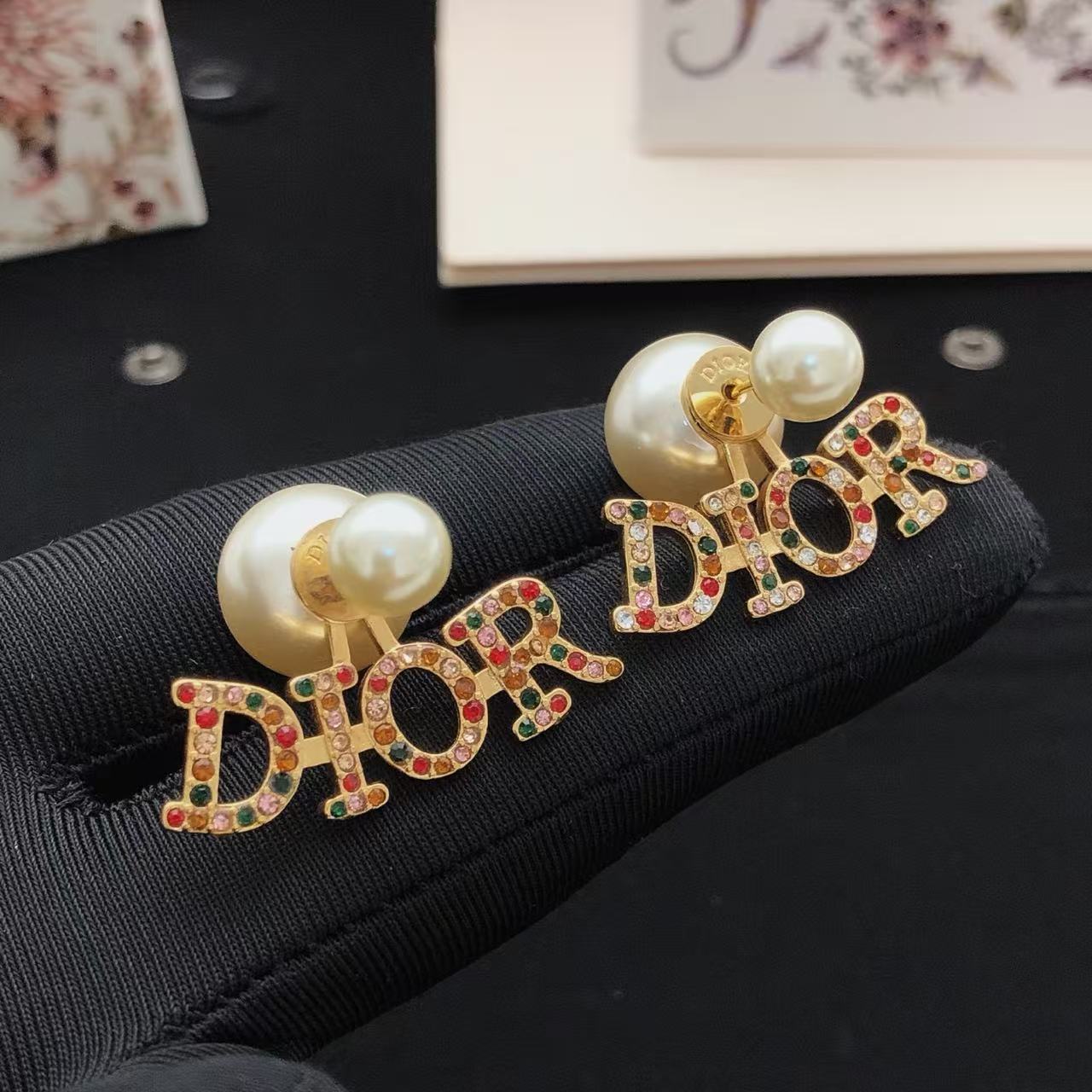 [Aura Jewels] Multicolor Crystal Pearl Stud Earrings