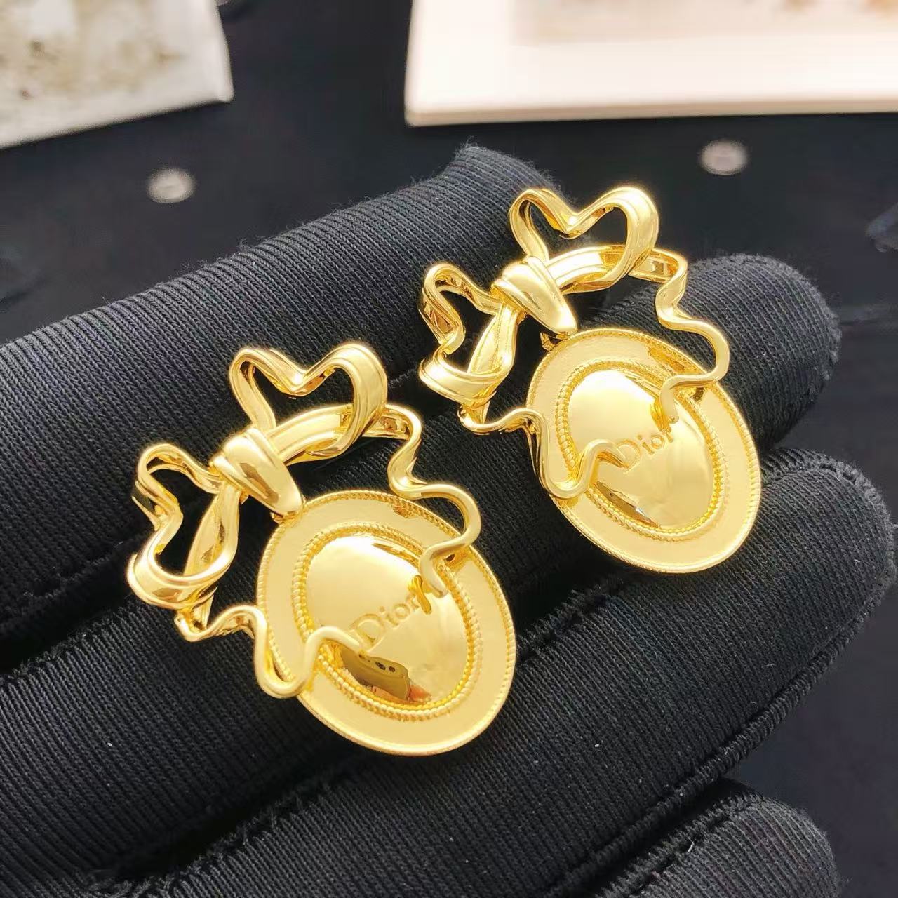 [Aura Jewels]Polished Oval Bow Stud Earrings