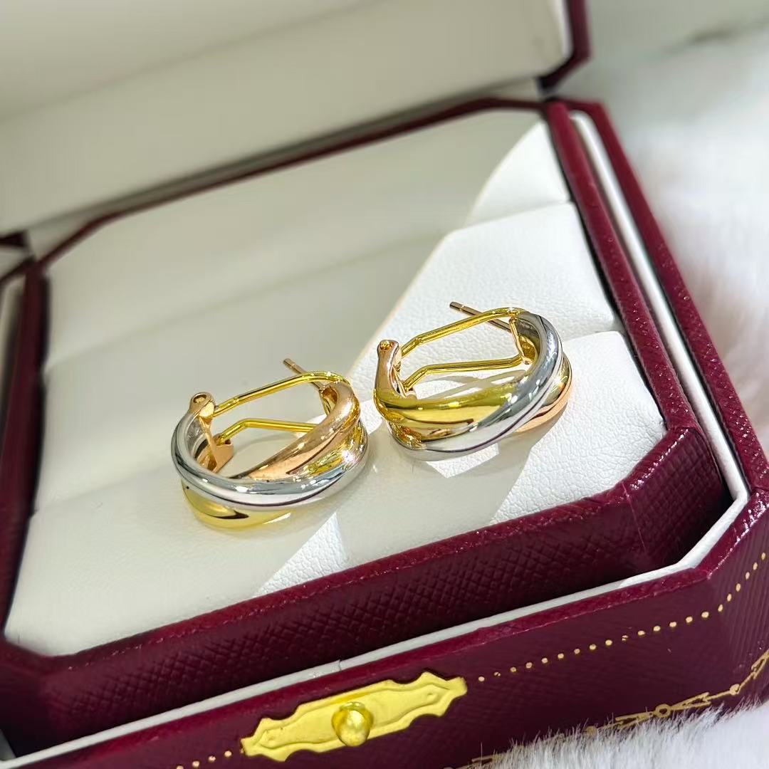¡®Aura Jewels¡¯Classic Interlocking Three-Tone Gold Earrings