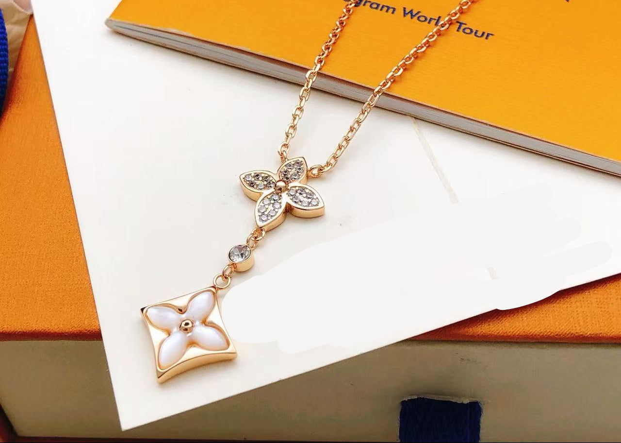 ¡®Aura Jewels¡¯Rose Gold White Mother-of-Pearl Tassel Necklace