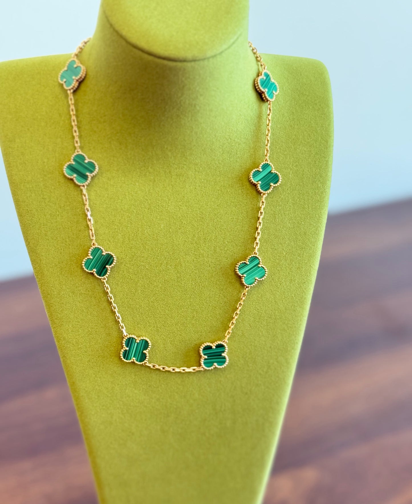 ¡®Aura Jewels¡¯CLOVER 10 MOTIFS  NECKLACE