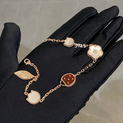 ¡®Aura Jewels¡¯LUCKY SPRING 5 MOTIF BRACELET