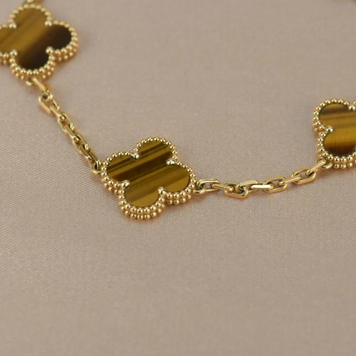 [Aura Jewels]New  CLOVER 5 MOTIFS TIGER EYE BRACELET COLLECTION
