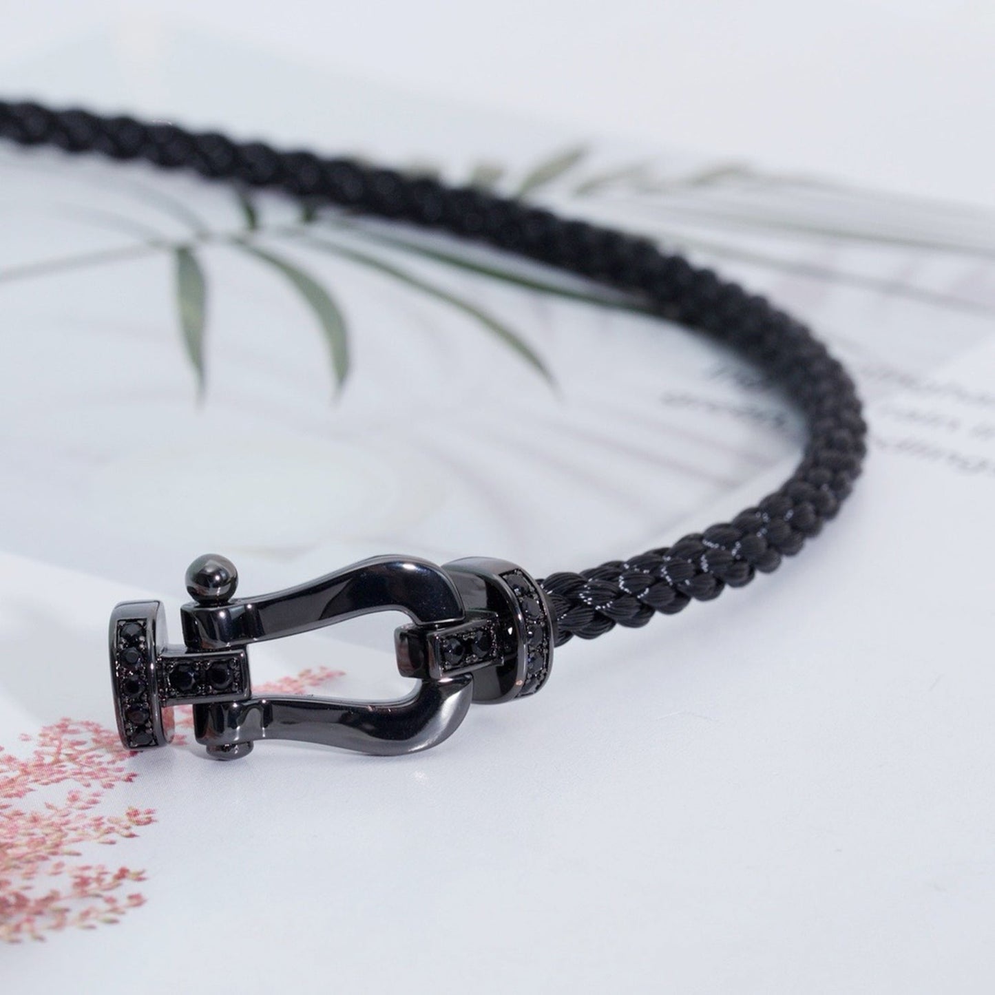 ¡®Aura Jewels¡¯FORCE LARGE SERIES HORSESHOE BLACK SAMURAI BRACELET