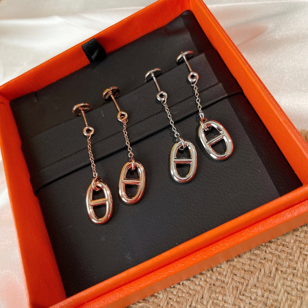 ¡®Aura Jewels¡¯CHAINE TASSEL EARRINGS