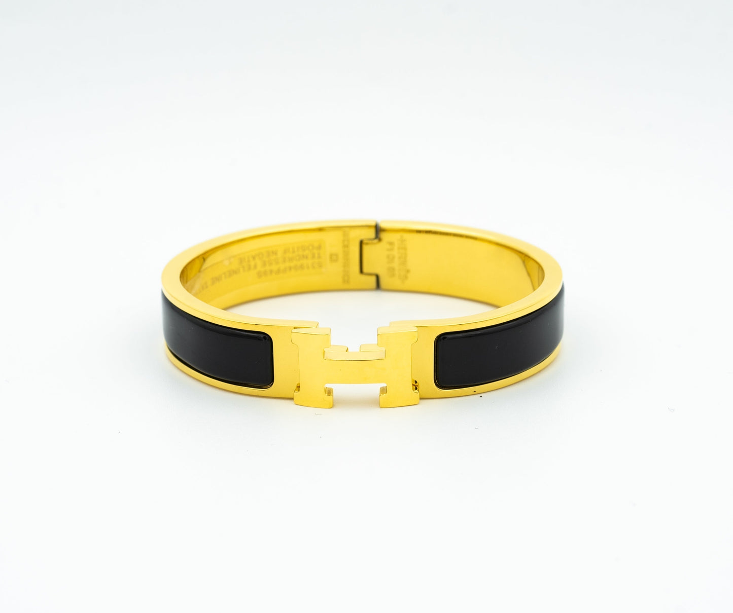 ¡®Aura Jewels¡¯H BLACK BRACELET