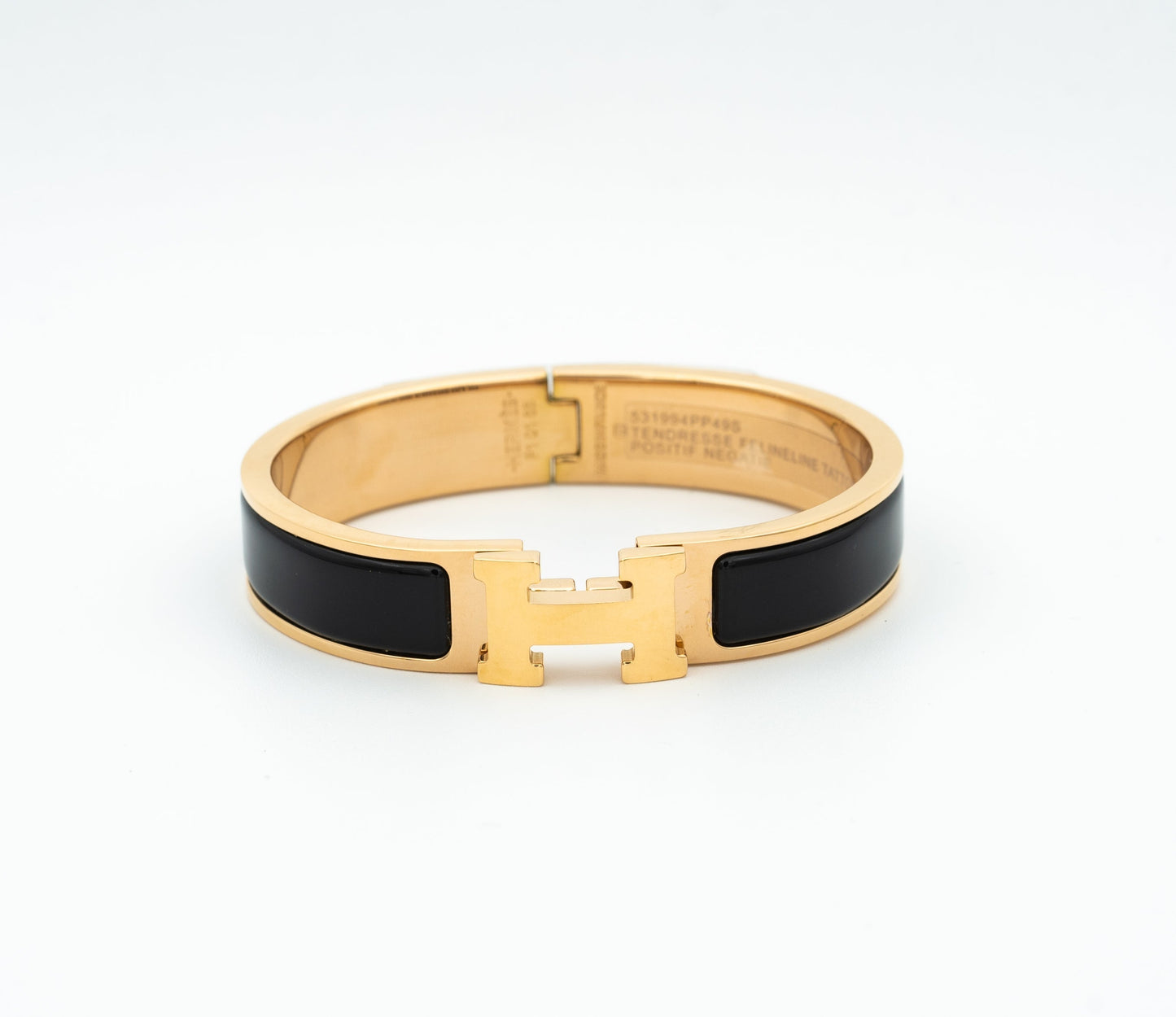 ¡®Aura Jewels¡¯H BLACK BRACELET