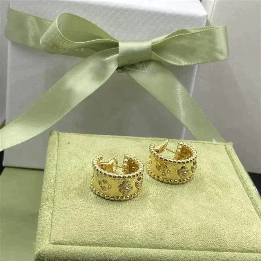 ¡®Aura Jewels¡¯PERLEE DIAMOND EARRINGS